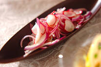 紫玉ネギの甘酢漬け