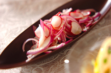 紫玉ネギの甘酢漬け