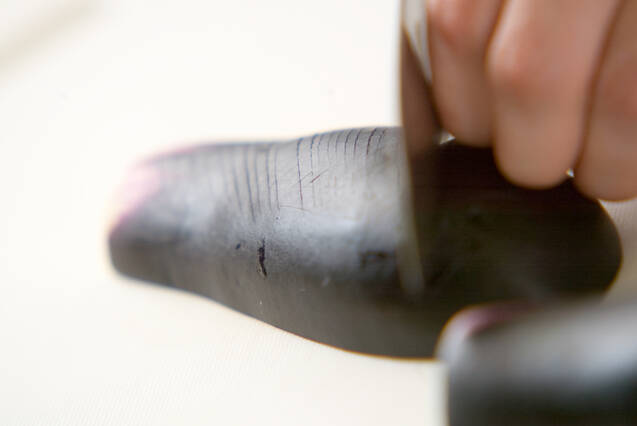 ナスのエビ風味煮の作り方の手順1