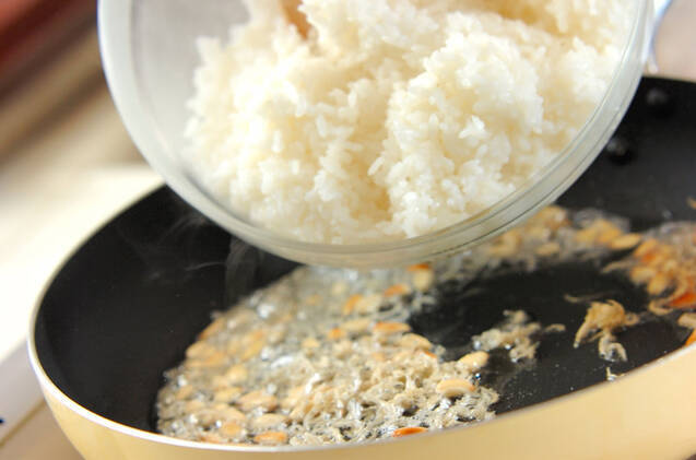 漬け物あんかけチャーハンの作り方の手順3