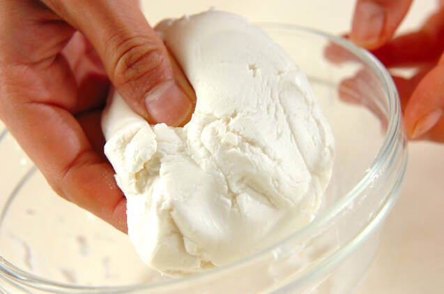 桜ゴマ団子の作り方の手順2