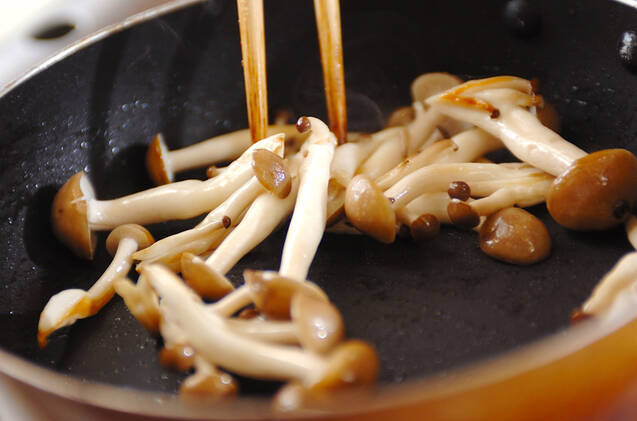 シメジのマリネの作り方の手順2