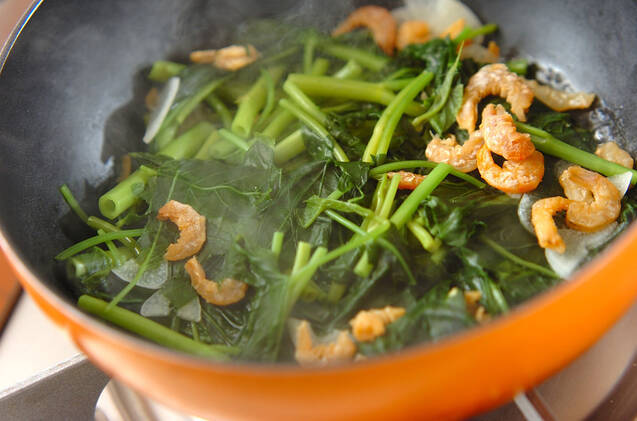 空心菜のエスニック風蒸し煮炒めの作り方の手順2