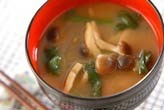 シメジのみそ汁