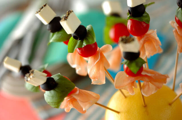 生ハムリボンのピンチョス