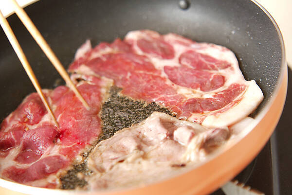 定番！ご飯がすすむ豚のショウガ焼きの作り方の手順4