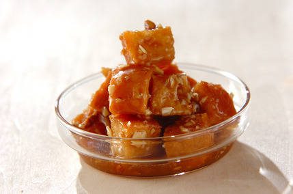 キャラメルナッツパン