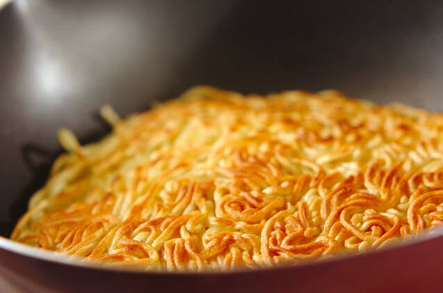 ホタルイカの塩焼きそばの作り方の手順7