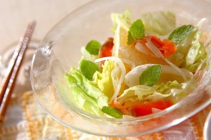 サーモンと玉ネギのサッパリサラダ