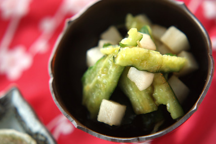 キュウリのピリ辛酢の物