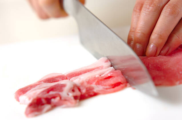 豚肉と芽ヒジキのサラダの作り方の手順2