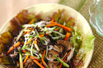 豚肉と芽ヒジキのサラダ