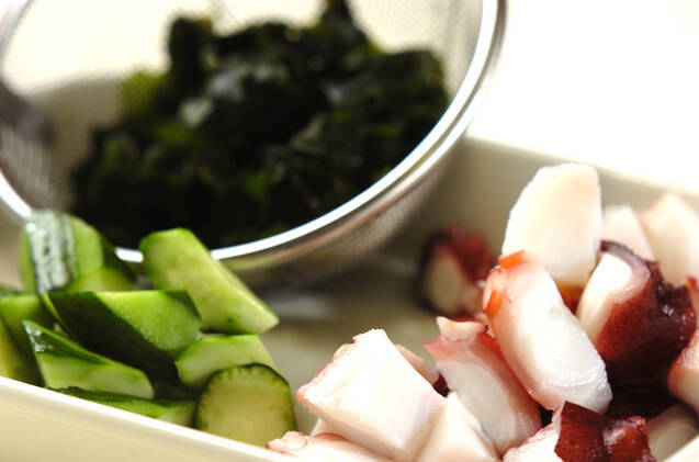 タコのピリッと甘酢和えの作り方の手順1