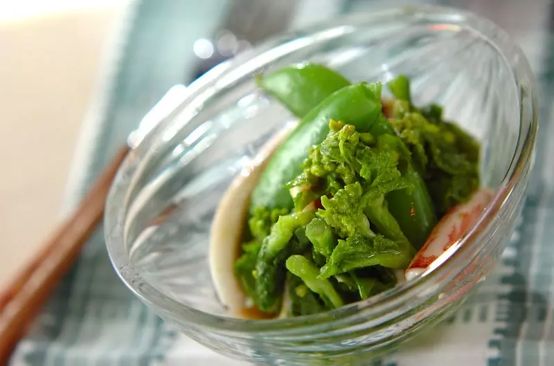 イカと菜の花のマスタードサラダ 副菜 レシピ 作り方 E レシピ 料理のプロが作る簡単レシピ イカと菜の花のマスタードサラダ 副菜 レシピ 作り方 E レシピ 料理のプロが作る簡単レシピ