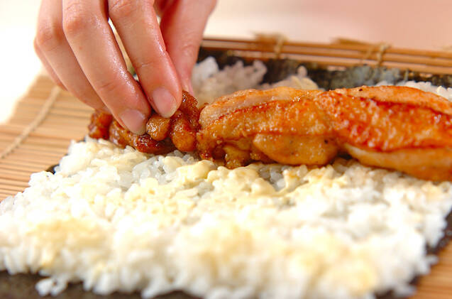 鶏の照り焼き唐揚げのり巻きの作り方の手順7