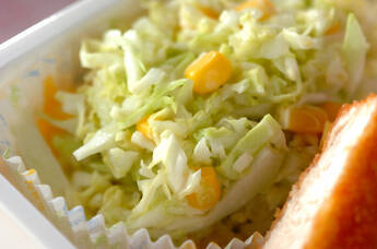 キャベツとコーンのコールスロー