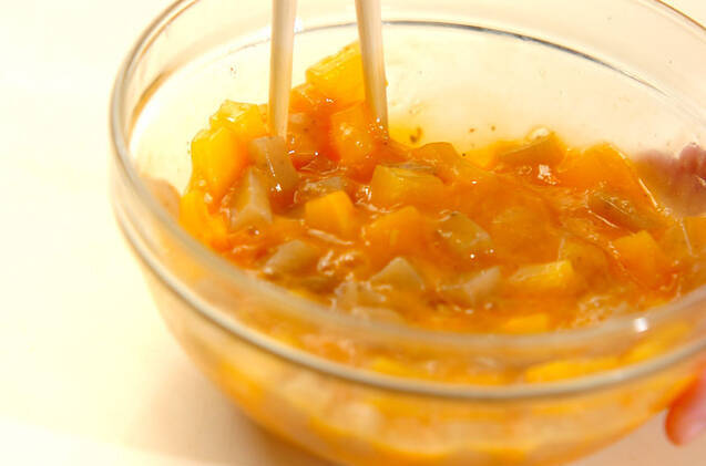 たくあんとコンニャク入り卵焼きの作り方の手順4