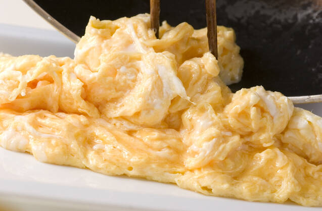 基本のチャーハン 鮭たっぷり 10分で！簡単丁寧においしく作ろうの作り方の手順2