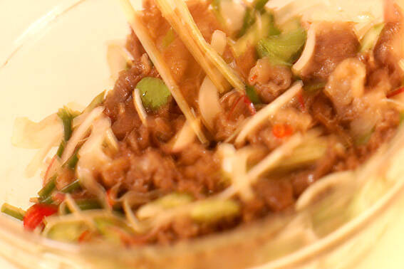タイ風牛肉の激辛サラダの作り方の手順5