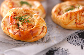 栄養豊富！全粒粉のハムロール by秋山 葉子さん