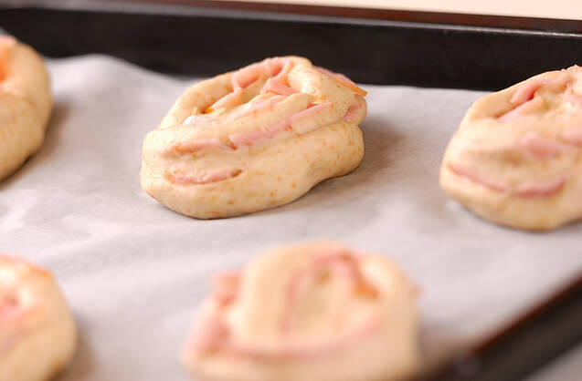 栄養豊富！全粒粉のハムロール by秋山 葉子さんの作り方の手順10