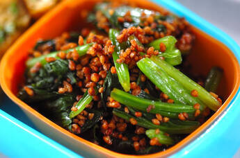 ホウレン草のそば茶和え