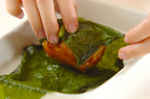 豚肉と野沢菜の巻きにぎりの作り方の手順3