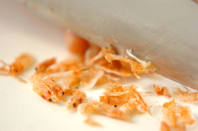 桜エビ入りふんわり卵炒めの作り方の手順1