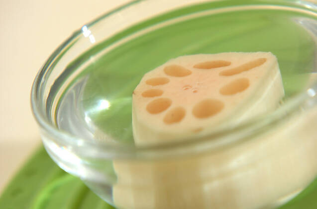 レンコンの明太子詰めの作り方の手順1