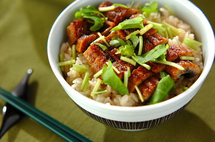 ウナギの炊き込みご飯