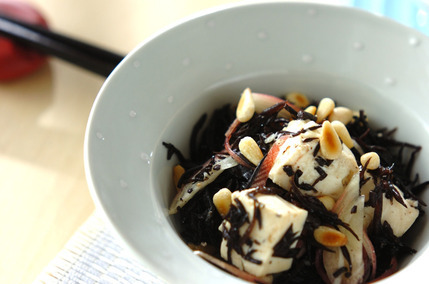 ヒジキと豆腐のサラダ