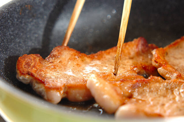 豚肉のトマトソース煮の作り方の手順2