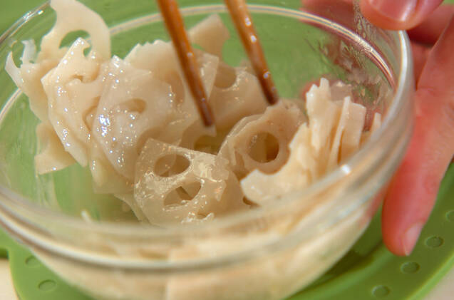 レンコンの酢みそあえの作り方の手順2