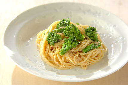 簡単！明太子パスタ ワンランク上のおいしさ 菜の花で鮮やかに