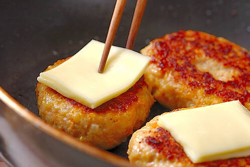 チキンチーズバーグの作り方の手順5