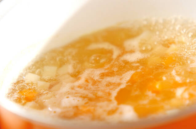 卵のミルクスープの作り方の手順3