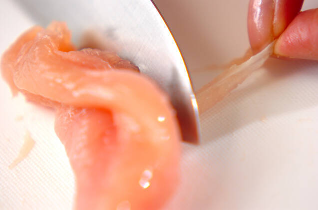 ささ身と水菜のゴマ和えの作り方の手順1