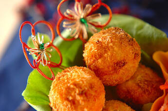 お煮しめ入りコロッケ