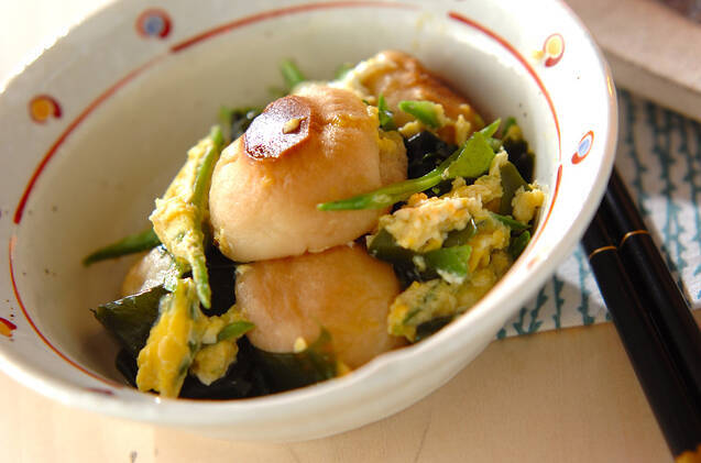 麩とワカメの卵とじ