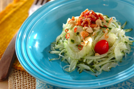 春雨エスニックサラダ