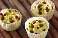 抹茶マーブル蒸しパン