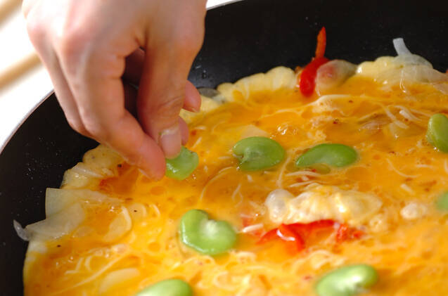 ソラ豆のオムレツの作り方の手順7