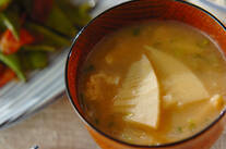 タケノコのみそ汁