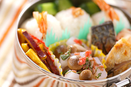 シメジの梅和え