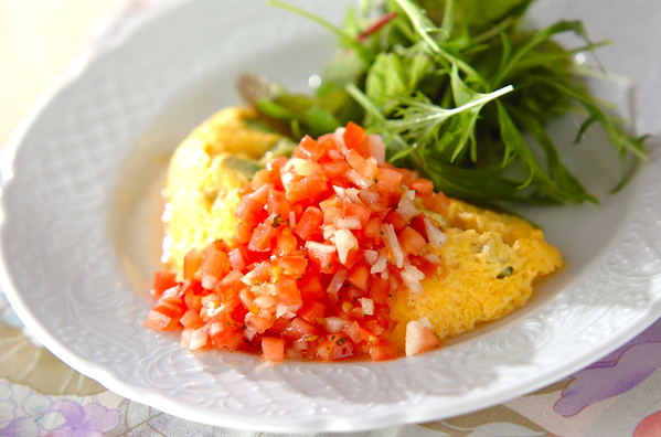 5. サルサオムレツ