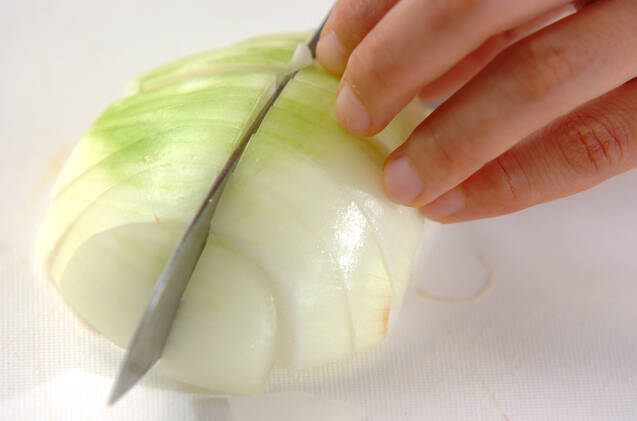 桜エビのみそ汁の作り方の手順1