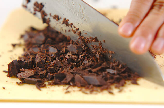 クッキーのチョコサンドの作り方の手順1