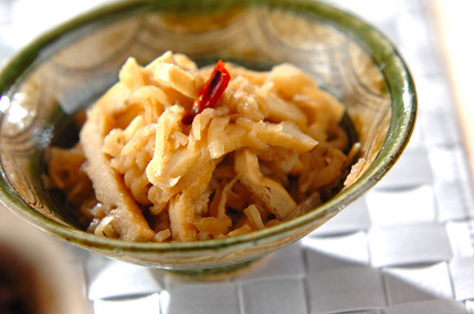 ピリ辛切干し大根の煮物