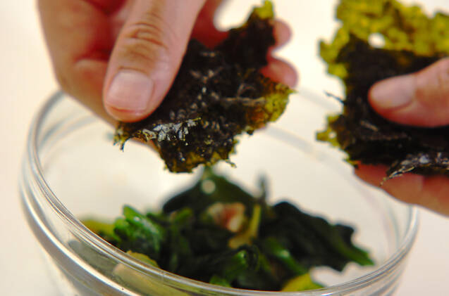 ホウレン草の韓国のり和えの作り方の手順2