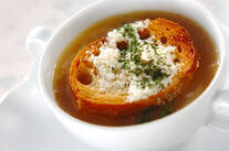 新玉ネギのスープ